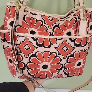Coach25643 Floral Tote/CrossbodyDiaperBag🐯🦁